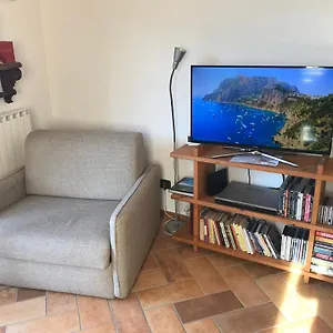  Appartamento Mangia, Leggi, Dormi Italia